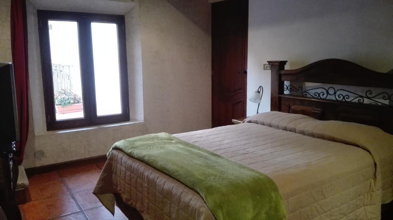 La Casa De La Alameda Bed & Breakfast Antigua ภายนอก รูปภาพ